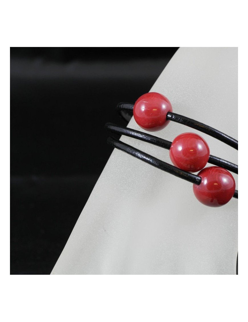 Bracelet perles tagua et cuir