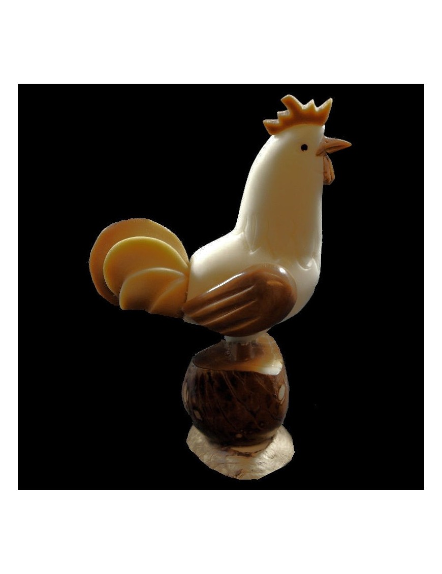 Coq taillé dans la graine de tagua