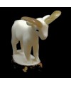 Bouc taillé dans la graine de tagua 