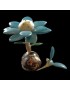 Colibri sur fleur taillé dans la graine  de tagua