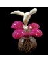 Colibri sur hibiscus taillé dans la graine de tagua