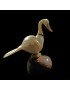 Cygne taillé dans la graine de tagua 
