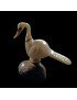 Cygne taillé dans la graine de tagua 