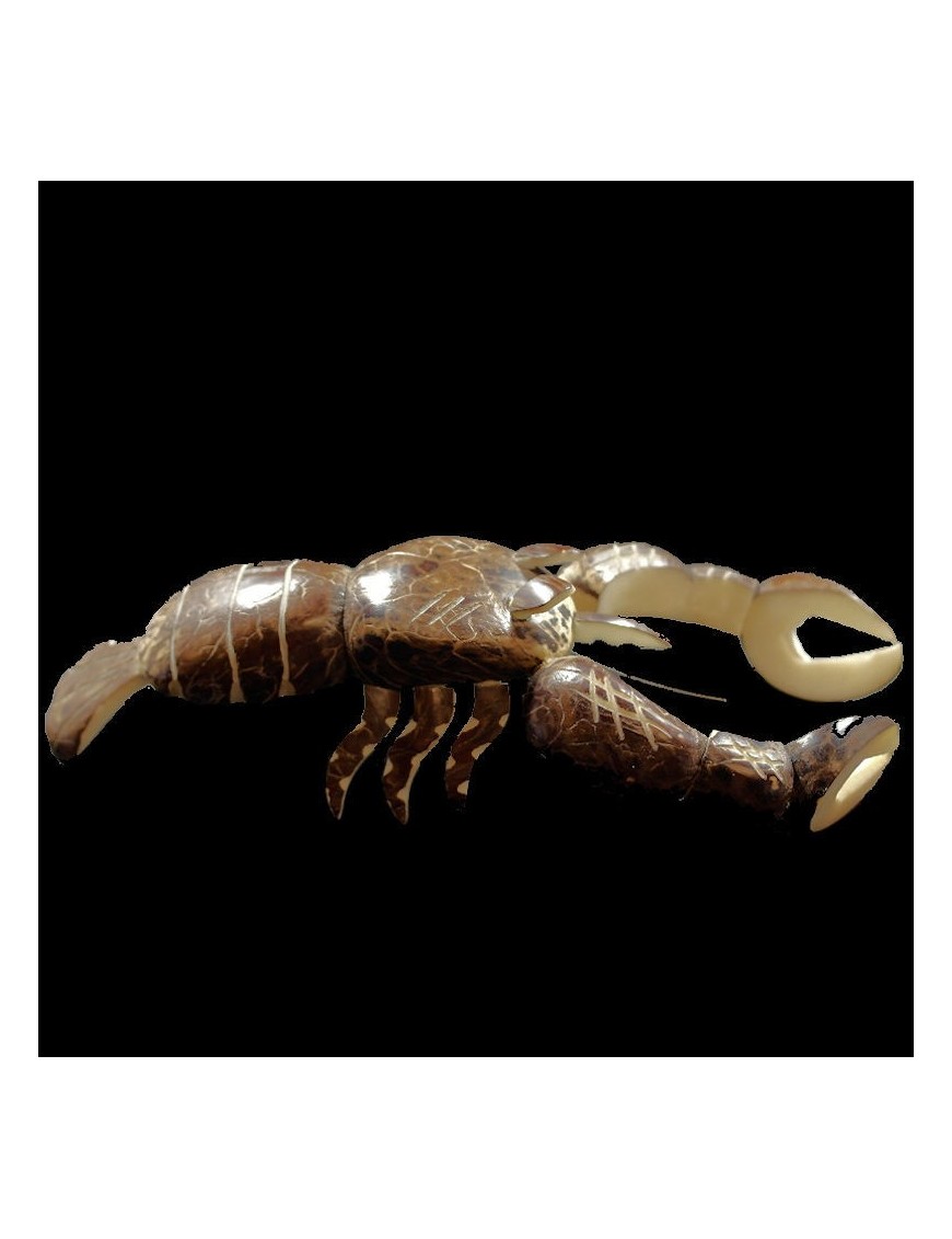 Langouste taillée dans la graine tagua 