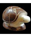 Tortue de terre taillée dans la graine de tagua