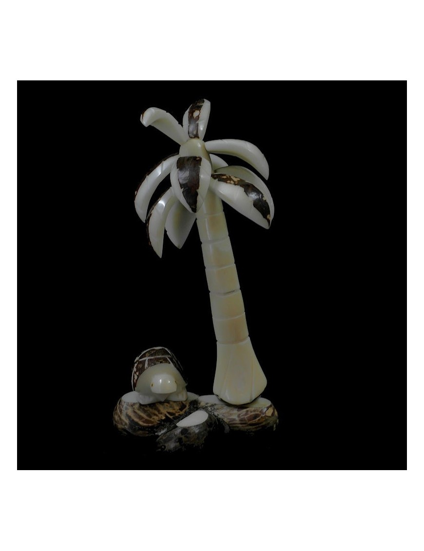 Cocotier tortue taillé dans la graine de tagua