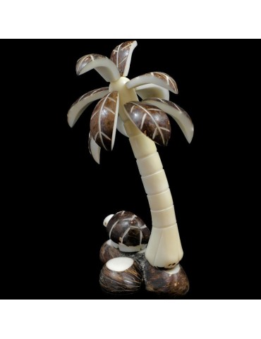 Cocotier taillé dans la graine de tagua 