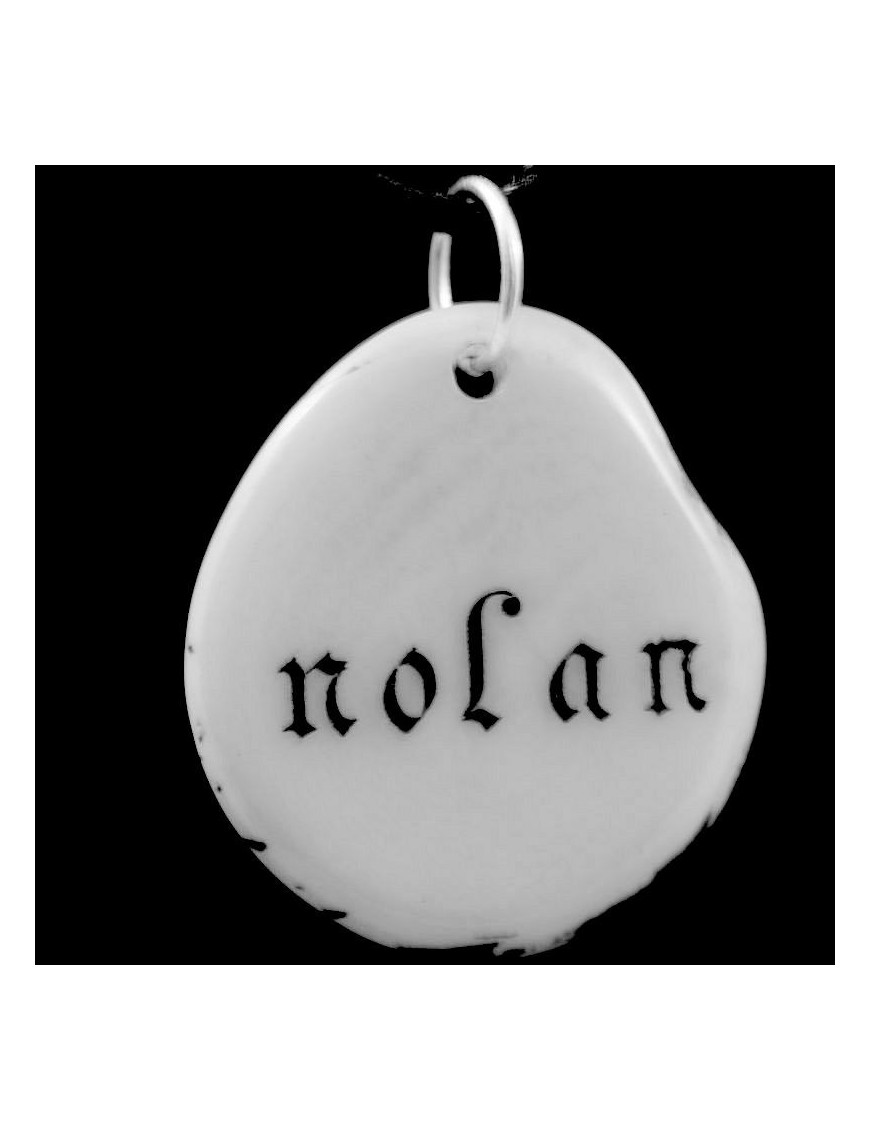 Tranche de tagua gravée prénom Nolan 