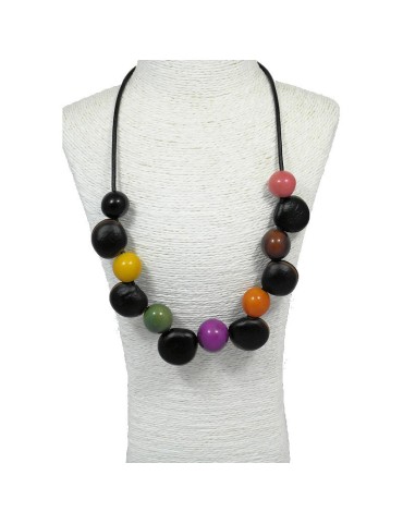 Collier perle de tagua et graines exotiques