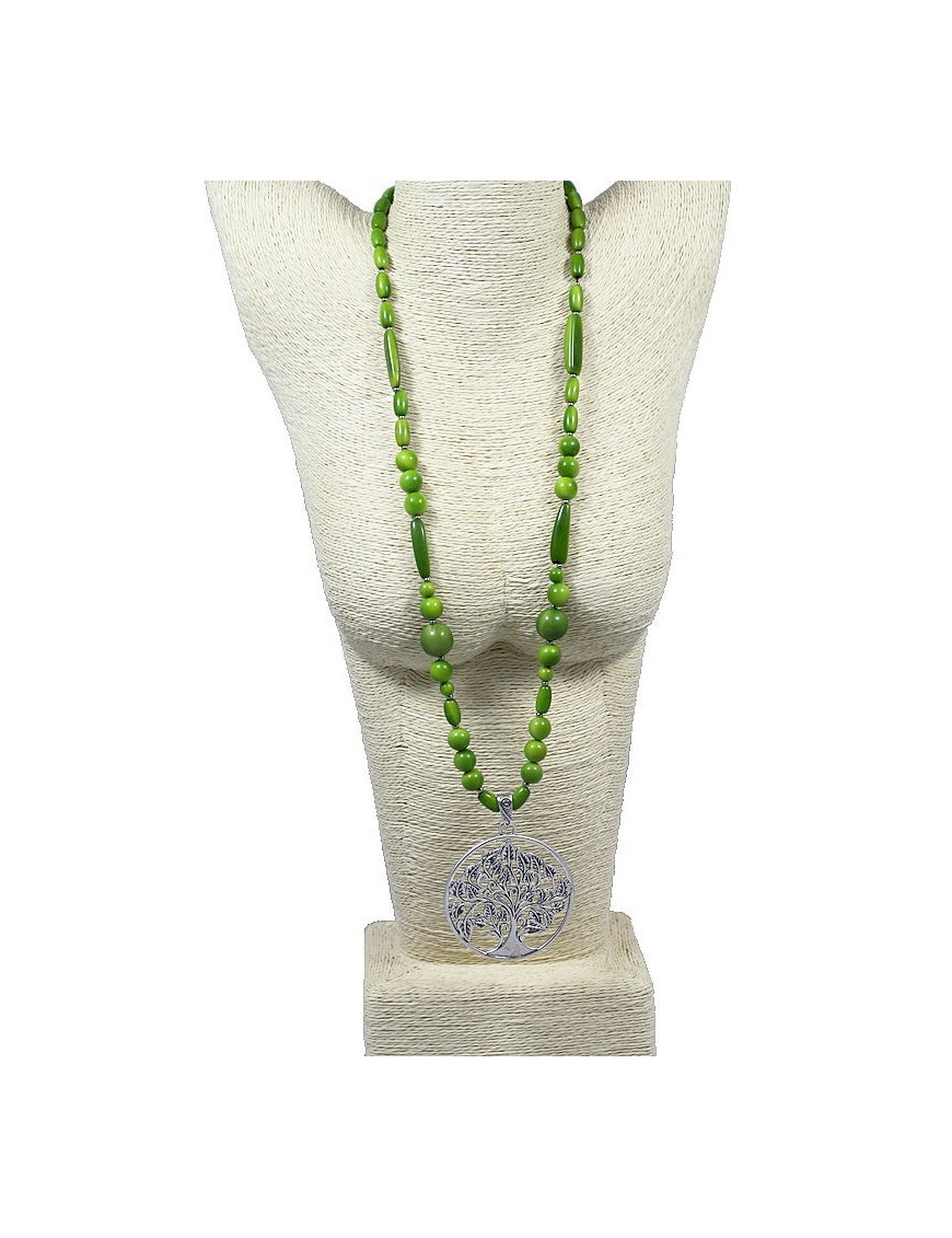 Sautoir perles de tagua teintées en vert