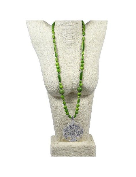 Sautoir perles de tagua teintées en vert Sautoir perles de tagua teintées en vert