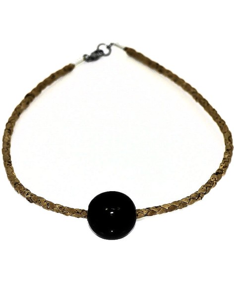 collier en liege avec perle de tagua teintée