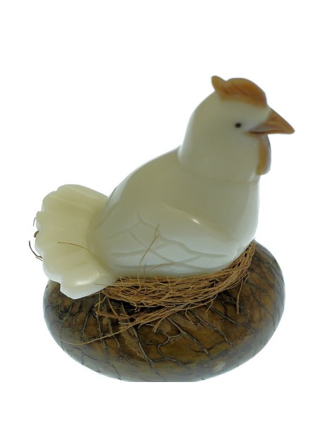 Poule taillée dans la graine de tagua Poule taillée dans la graine de tagua