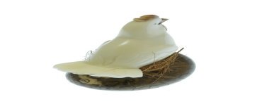 Poule taillée dans la graine de tagua