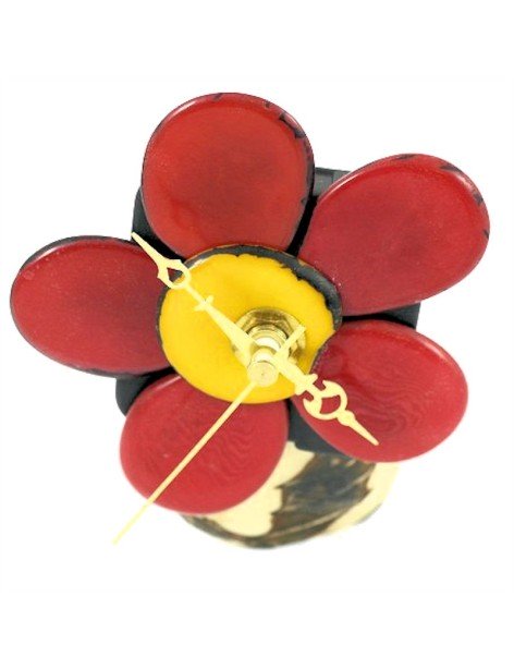 Horloge sur socle en graine de tagua Horloge sur socle en graine de tagua