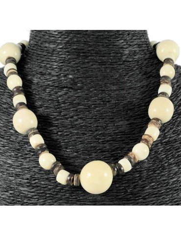 Collier perles de tagua