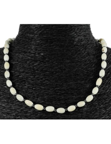 Collier perles de tagua