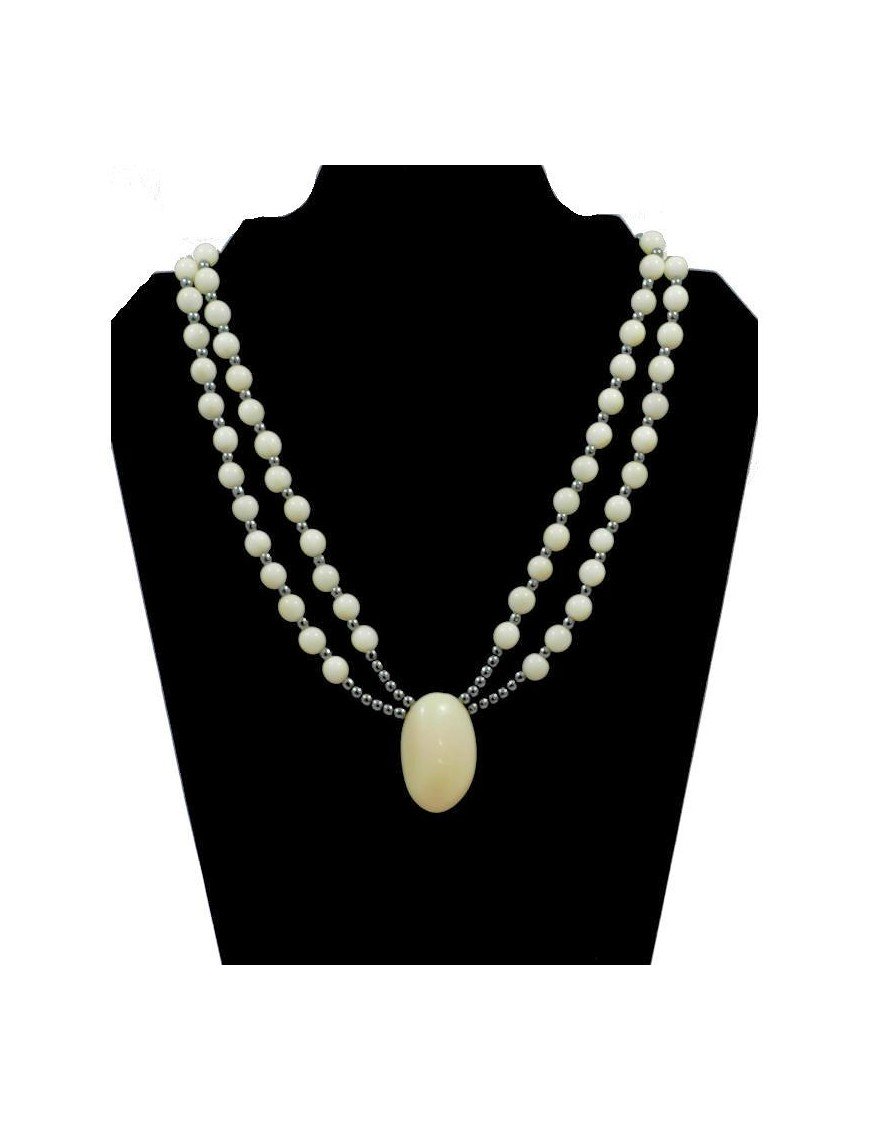Collier perles de tagua et Hématite