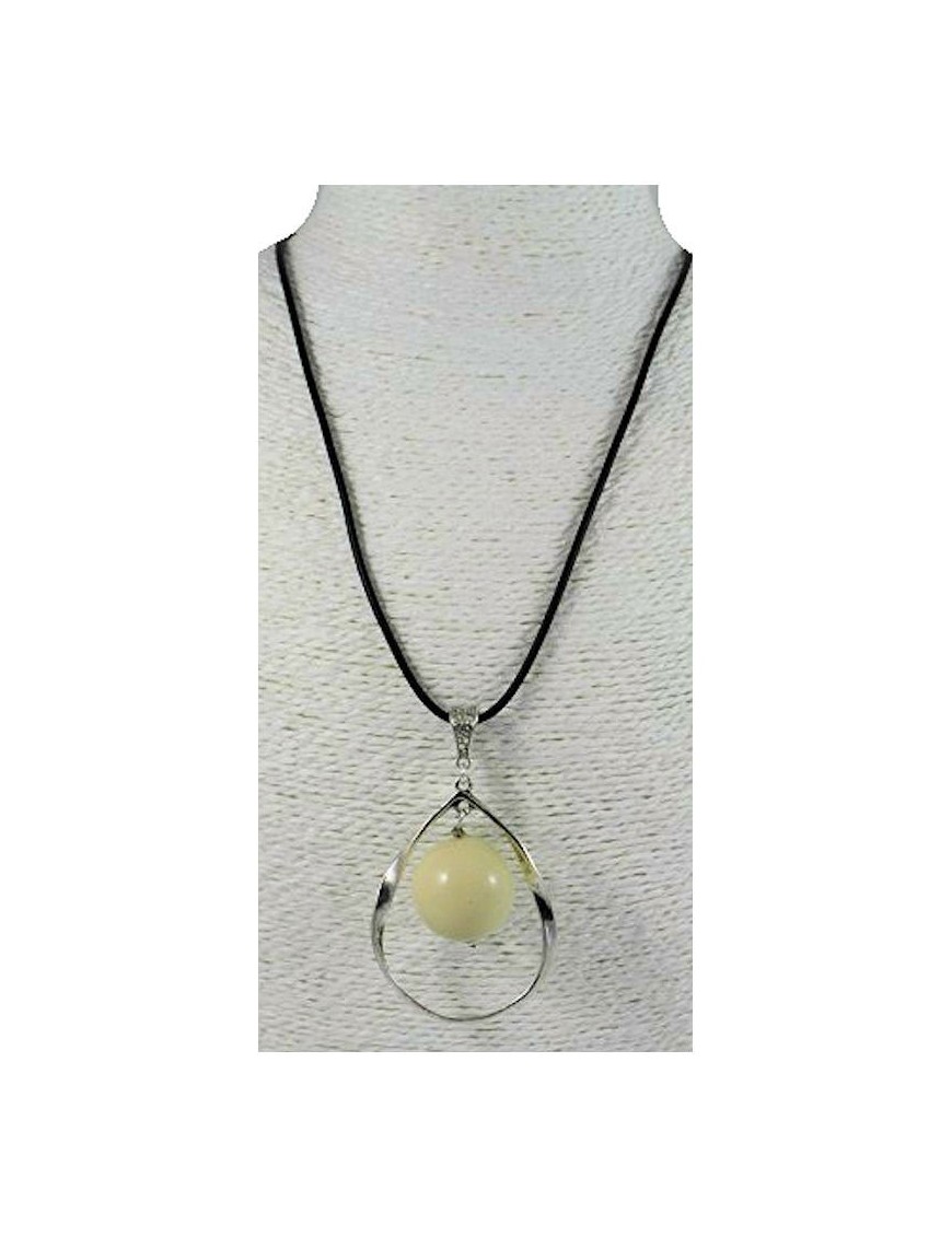 Pendentif alliage et perle de tagua