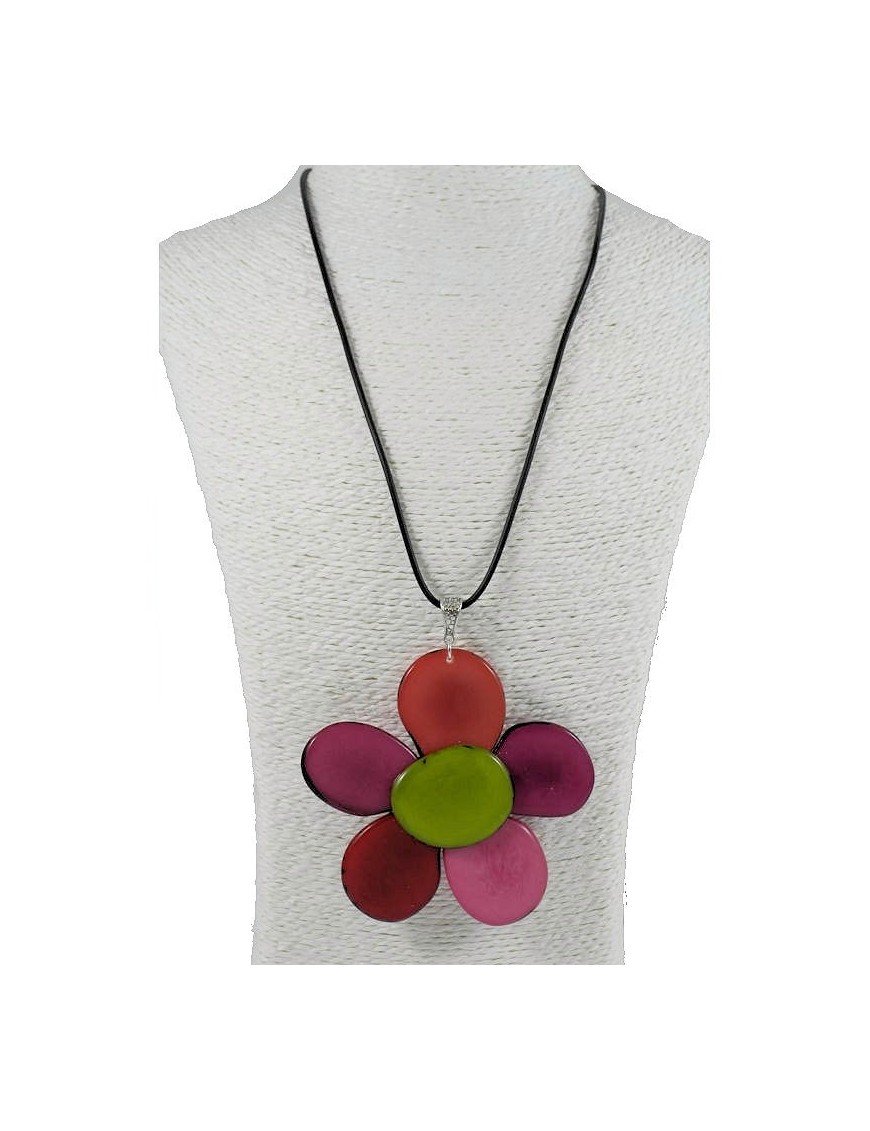 Pendentif Fleur en tagua