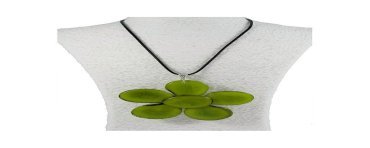 Pendentif Fleur en tagua