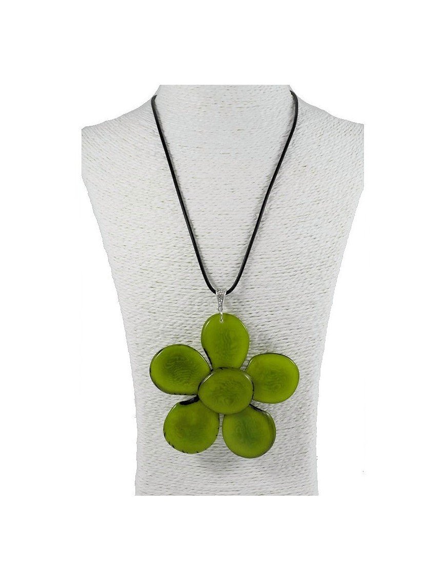 Pendentif Fleur en tagua