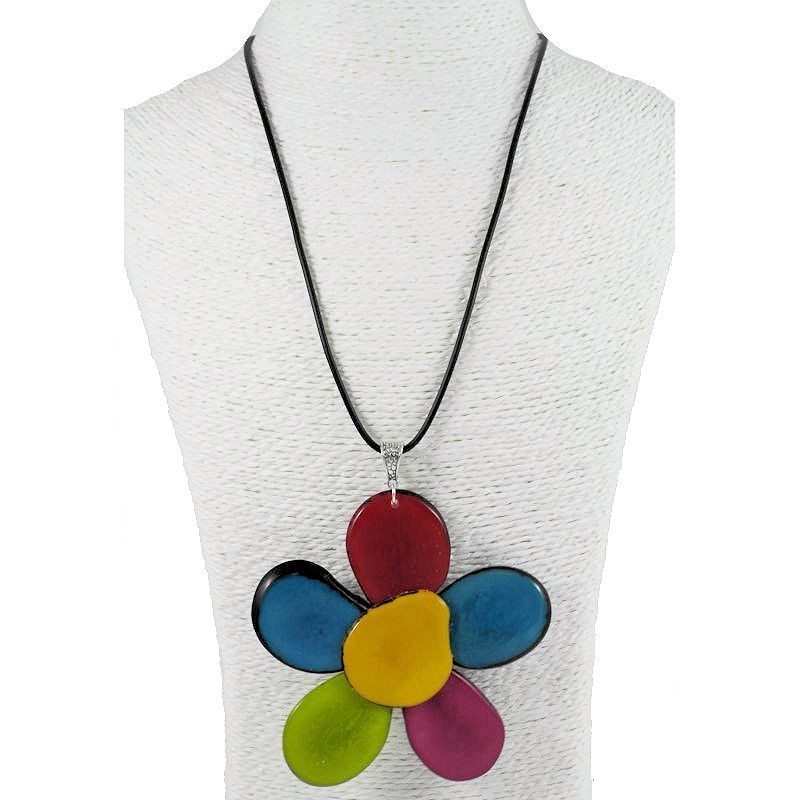 Pendentif Fleur en tagua