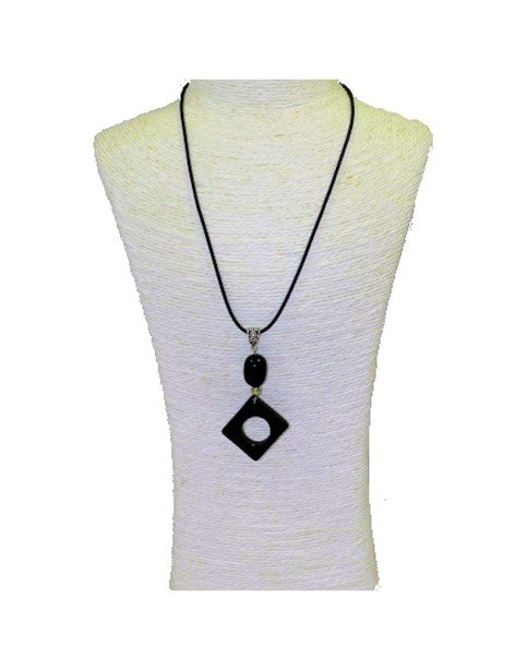 Pendentif design tagua teintée noir Pendentif design tagua teintée noir