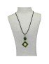Pendentif design tagua teintée vert