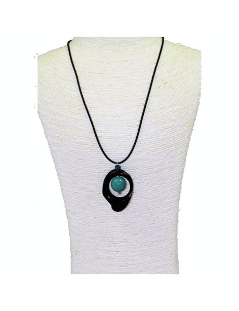 Pendentif tagua teintée Pendentif tagua teintée
