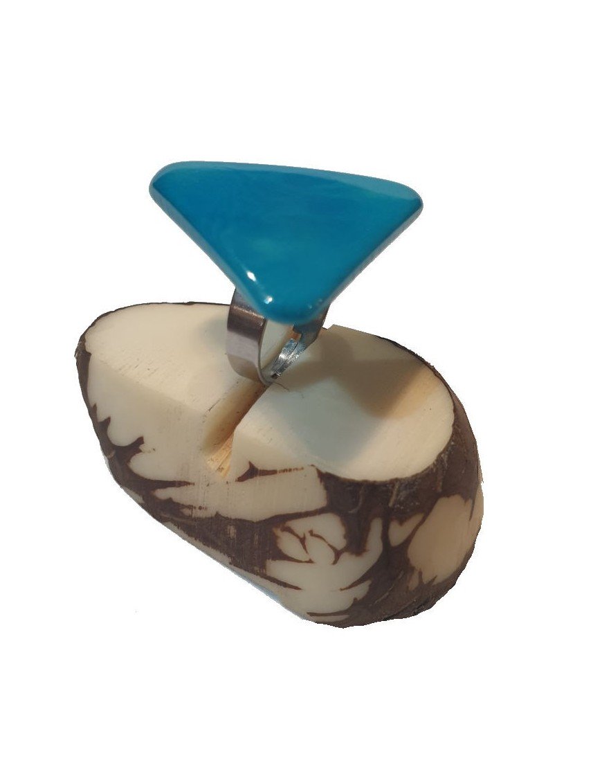 Bague tranche de Tagua en triangle Teintée en Bleu Azure