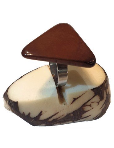 Bague tranche de Tagua en triangle Teintée en Marron