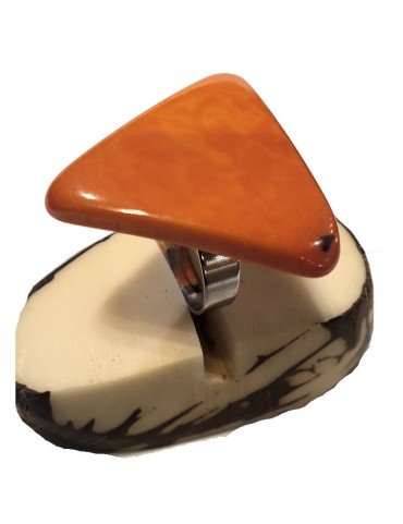 Bague tranche de Tagua en triangle Teintée en Orange