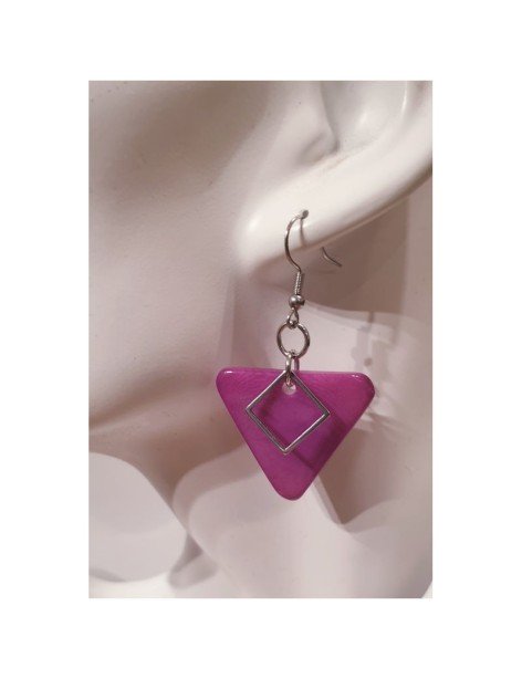 Boucles d'oreilles triangles en ivoire végétal teintées en VIOLET Boucles d'oreilles triangles en ivoire végétal teintées en VIOLET
