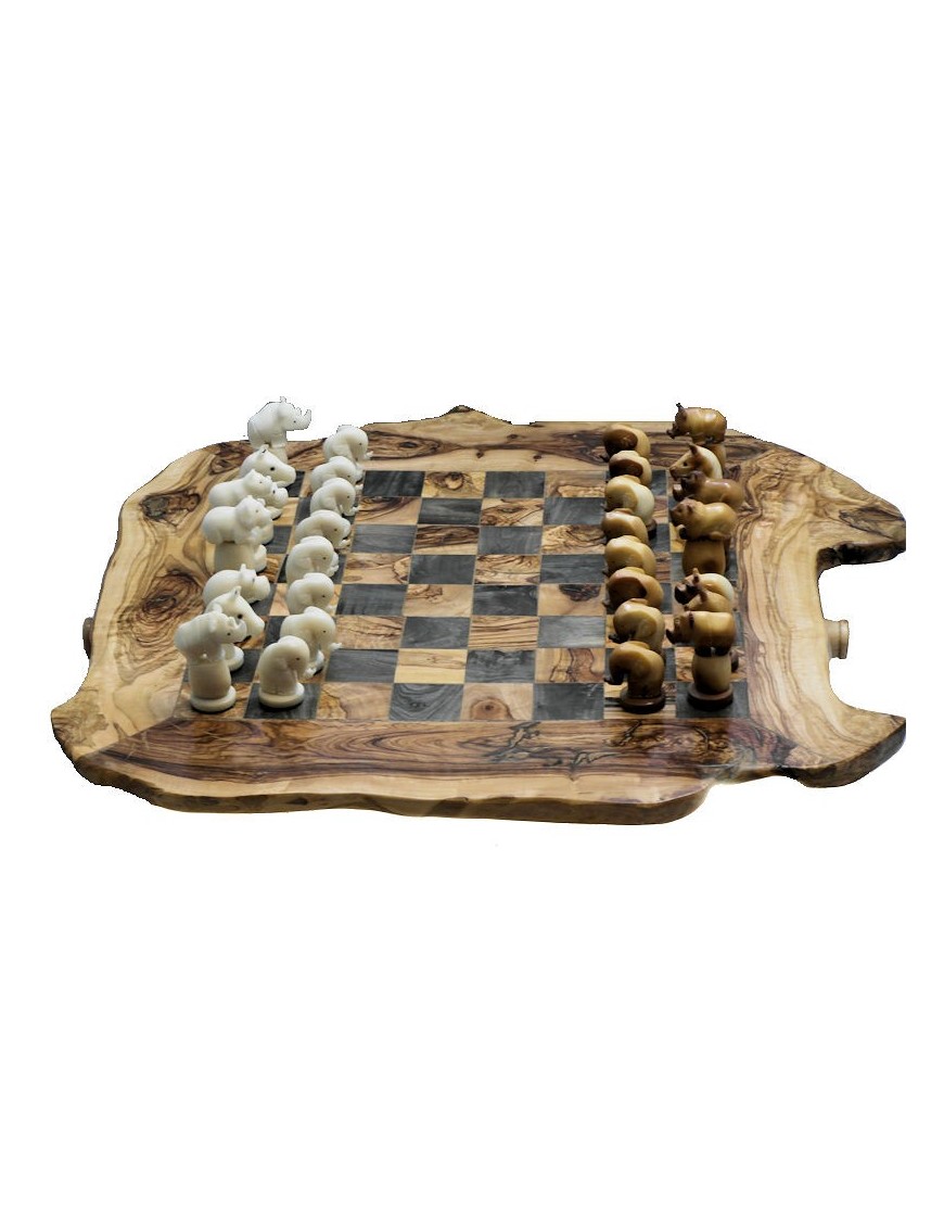 ENSEMBLE TABLE EN BOIS D'OLIVIER, ET JEUX D'ECHECS EN TAGUA OU IVOIRE VEGETAL