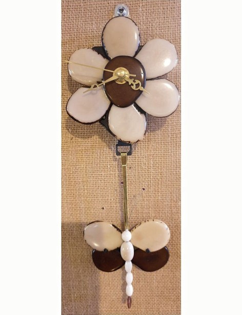 Pendule murale à balancier tagua