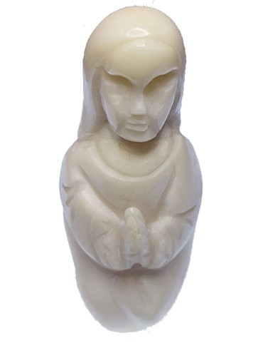 Crèche de Noël taillée dans la graine de tagua 5 figurines