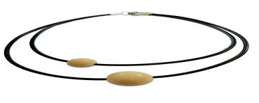 Collier "double perle" en tagua appelée aussi ivoire végétal