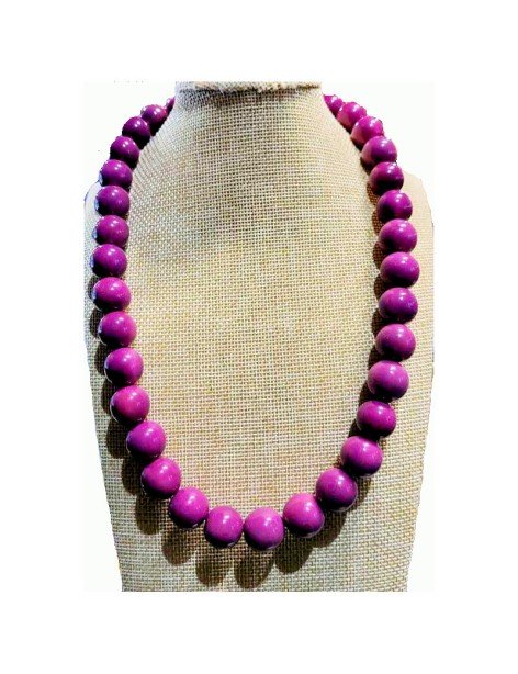 Collier monté sur fil coton 0,40 résistant avec des perles de tagua Collier monté sur fil coton 0,40 résistant avec des perles de tagua
