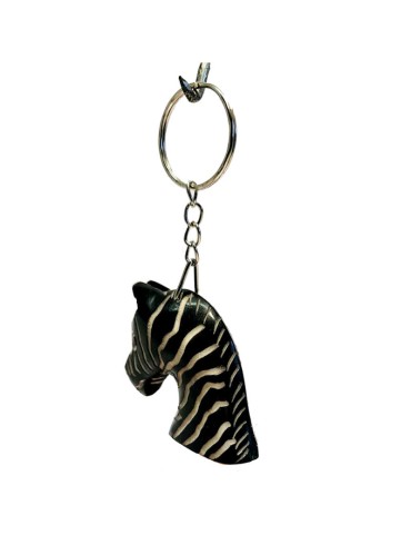 porte clé tête de zèbre taillé dans la graine de tagua ou ivoire végétal