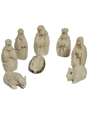 Crèche de Noël en ivoire végétal