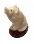 Loup taillé dans la graine de tagua  (ivoire végétal ou corozo)