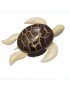 Tortue de mer taillée dans la graine de tagua (ivoire végétal ou corozo).
