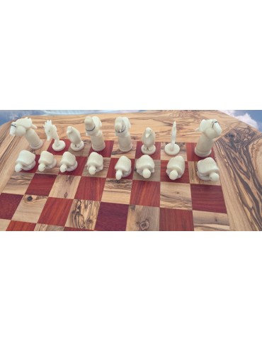 Jeu d'échecs d'animaux marins en tagua ou ivoire végétal