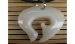 Pendentif Tagua symbole Maori 