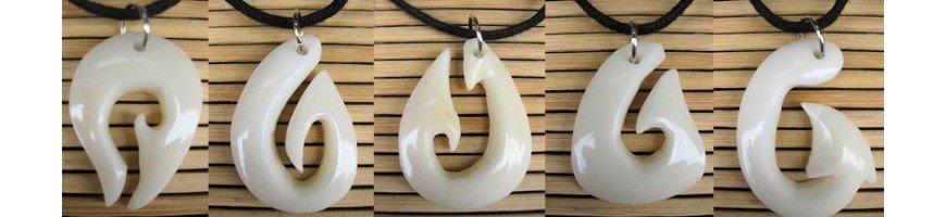 Créateur de bijoux, bagues, colliers, boucles d'oreilles, figurines et objet de décoration en ivoire végétal ou tagua