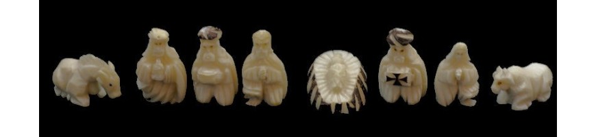 Créateur de bijoux, bagues, colliers, boucles d'oreilles, figurines et objet religieux en ivoire végétal ou tagua